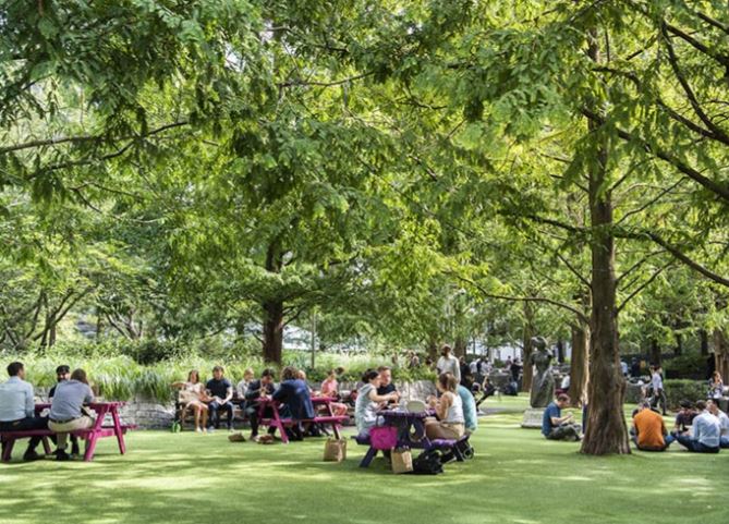 Hop, skip or jump over to Canary Wharf this Easter for free activities to egg-cite the whole family